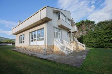 Turistihuoneistot Chalet Cerrado De Moledo, Primera Linea De Playa