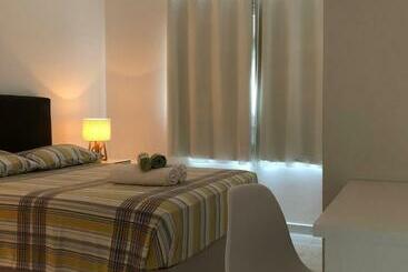 Turistlejligheder Ap 15   500m Da Beira Mar De Taperapuan, 2 Quartos