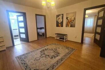 شقق خاصة سياحية Classic Apartament