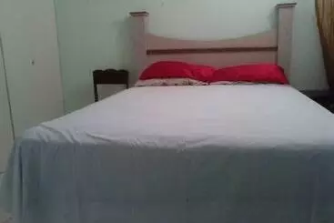 آپارتمان‌های توریست‌ها Oakwood Apt Room