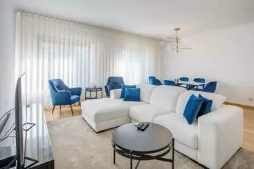 آپارتمان‌های توریست‌ها Um Apartamento Encantador
