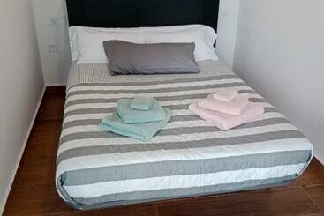 Жильё для туристов Beach Apartment Torrevieja