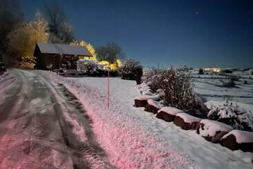 ツーリストアパートメント Chalet De La Rule / Vue Panoramique Sur L Aubrac