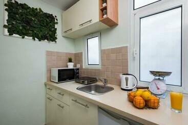 Turistihuoneistot Eliyahu Salman #4