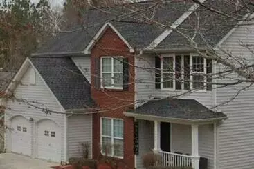 ツーリストアパートメント New Cozy Home With Different Vibes, Car Available As Well