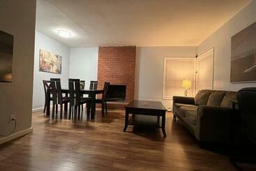 Turist apartmanları Cozy 2b/2b Residential Home In Berkeley