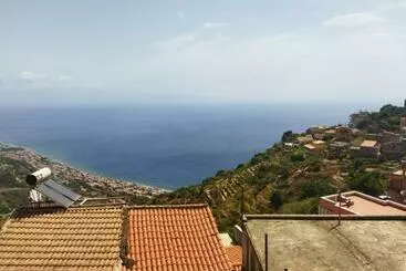 Turistihuoneistot Al Vicoletto House