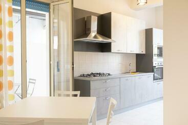 Appartamenti turistici Andiloro Home