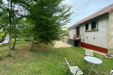 דירות לתיירים Guest House Du Vieux Chêne