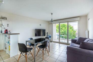 관광객 아파트 Guestready   Quiet Apartment In Talence Sleeps 6