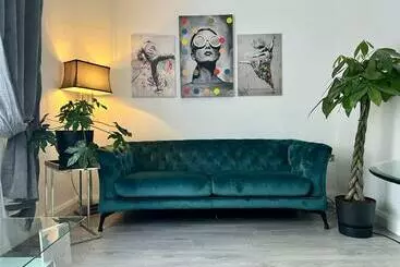 ツーリストアパートメント Lovely Apartment In Castlebar