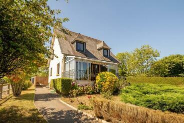 ツーリストアパートメント La Minotais