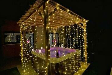 شقق خاصة سياحية Le Green Spa   Dijon   Spa Jardin Parking Privé