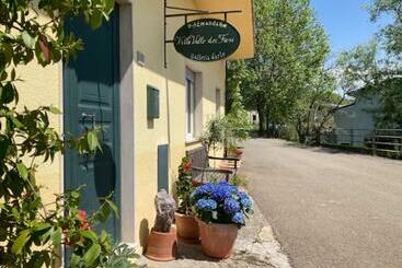 Turist apartmanları Villa Valle Dei Fiori
