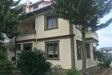 Turistihuoneistot Beachfront, Sea View Villa
