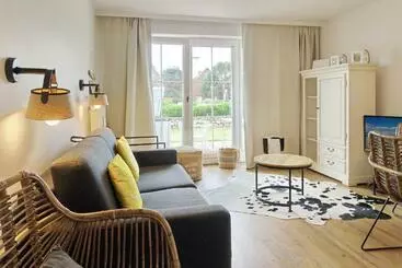 ツーリストアパートメント Friesische Str 25a   Whg 4