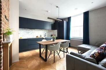 ツーリストアパートメント The Fredellen