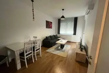 آپارتمان‌های توریست‌ها Apartman Novi Borik