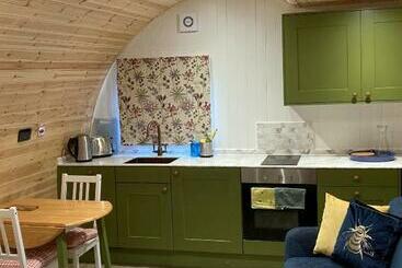 Appartamenti turistici Bedrule Old Manse Glamping