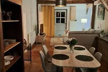 Turistihuoneistot Maisonnette Vue Sur Forêt