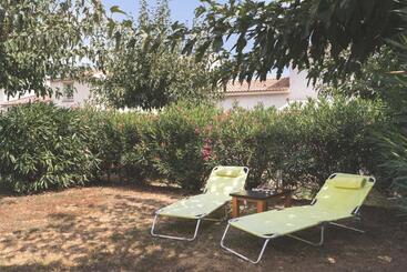 Turistlägenheter Maison à Cervione Prunete Jardin Piscine Accès Direct Plage