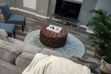 Turistihuoneistot New Studio Apt & Backyard Oasis In Historic Uptown