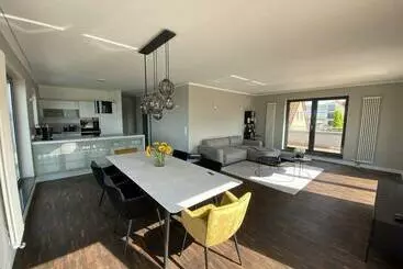 ツーリストアパートメント Exklusive Penthouse Wohnung Im Herzen Rostocks