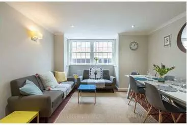 Apartaments turístics Wells City Centre, Quiet Mews House, Sleeps 6