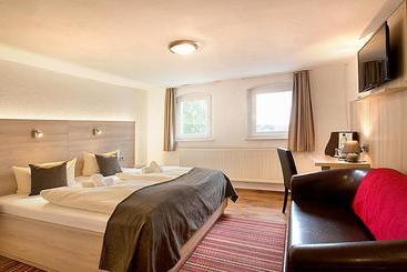 住宿加早餐  Kartoffelgasthaus & Pension Knidle