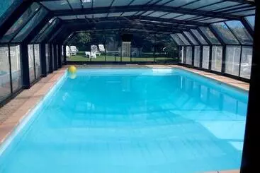 هتل Logis La Rose Des Vents