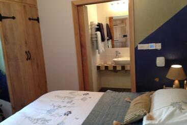 펜션 Glan Llyn Farm House