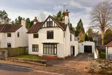 Apartamente turistice 4 Middleshade Road