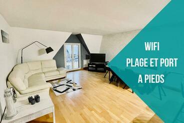 דירות לתיירים Bel Appartement Au Coeur Du Quartier Des Artistes