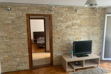 Apartamenty turystyczne Mihaela Home