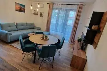 آپارتمان‌های توریست‌ها Nina Apartman 2