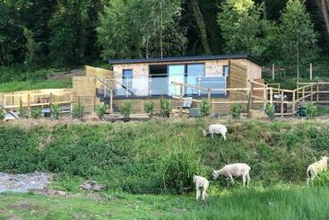 ツーリストアパートメント Brandy Cove