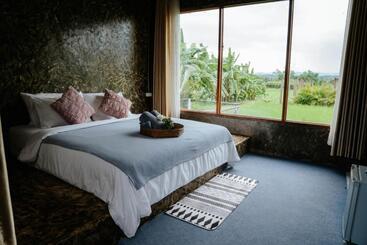 Loftpua ลอฟท์ปัว