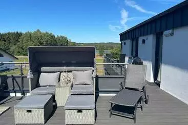 Turistihuoneistot #neu L Seeblick L Netflix L Boxspring L Nespresso L E Tür L Terrasse L 82m2