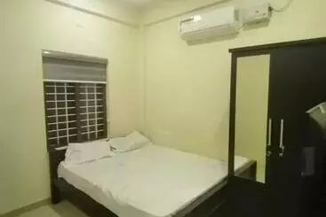 Appart'hotel Queens Residency