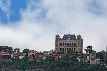 تختخواب و صبحانه Le Manoir