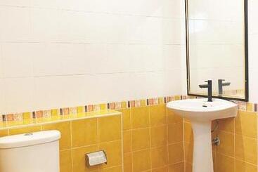 Majatalo 1 Bedrooms Cozy Entire House Near Bangtao Beach Free Wifi