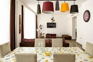آپارتمانهای توریستها Vila Lola