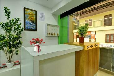 Hotel Spot On Ar Plaza Rooms