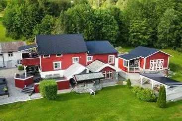 Tourist flats Koselig Låve