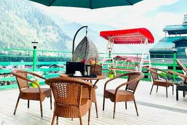 Appartements touristiques Vista Resort Heated Rooms On Mall Road