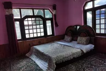 Pension Pop Loan Homestay