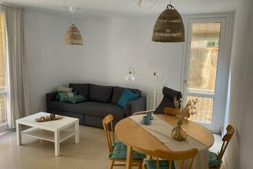 شقق خاصة سياحية Topitos Apartment Casc Antic