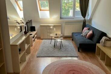 游客公寓 Studio Loft