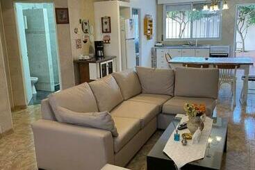 ツーリストアパートメント Casa Del Naranjo