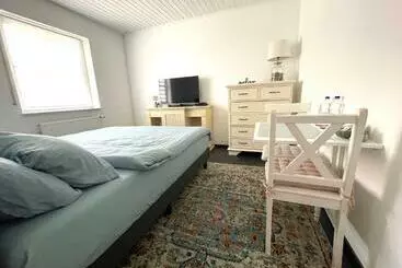 Ferienwohnungen Einliegerwohnung In Taunusstein Bleidenstadt
